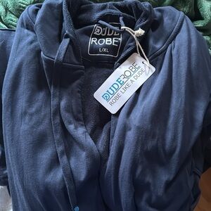 Men’s Dude Robe, NWT